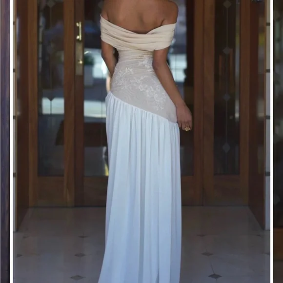 MIA OFF SHOULDER MAXI GOWN
DRESS - BEIGE - Picture 2 of 16